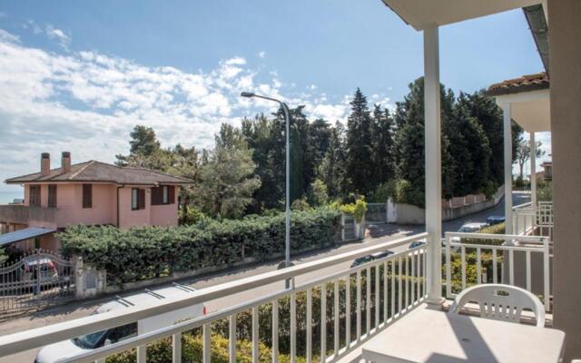 N196 - Numana, Delizioso Bilocale Con Giardino E Vista Mare