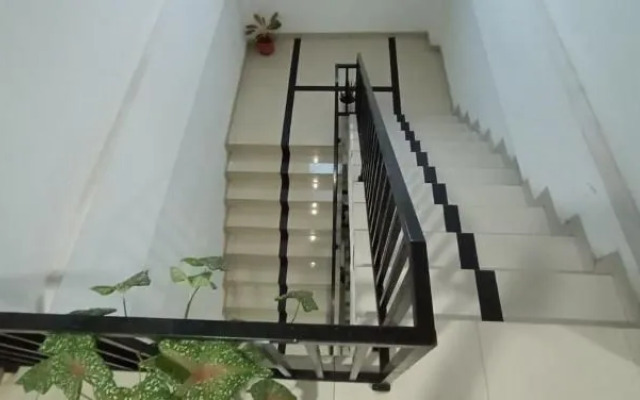 Ragunan Residence Syaridin by ZUZU