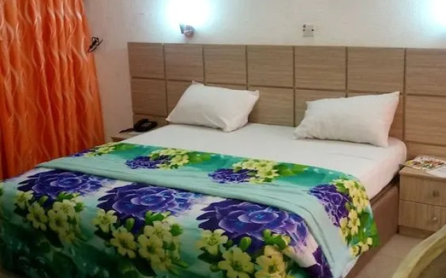 The Grand Mirage Hotel
