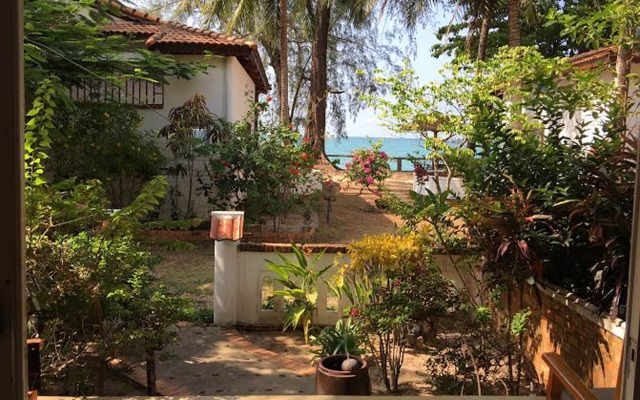 Bamboo Cottages