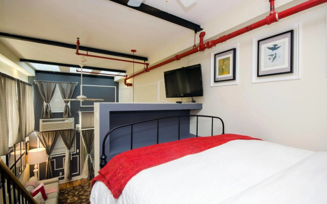 The Box House Hotel