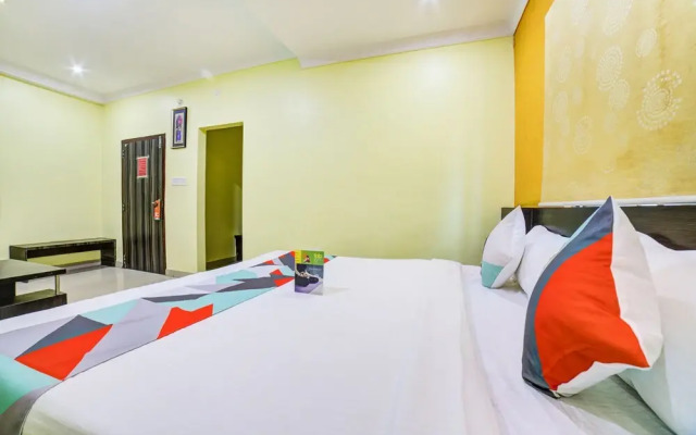 Hotel Royal Guest House by FabHotels