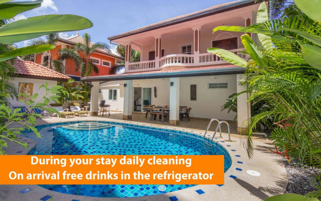 Villa Waree 5 minutes from City and Beach