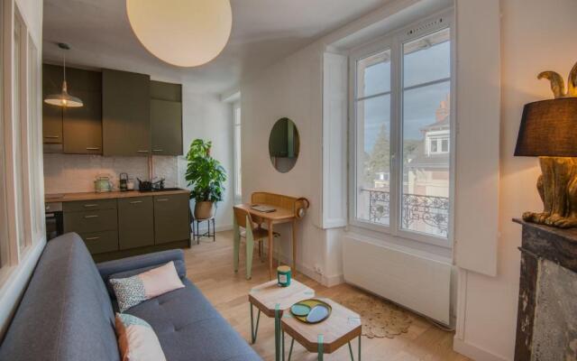 Sejour Nantais dans ce bel appartement pour trois