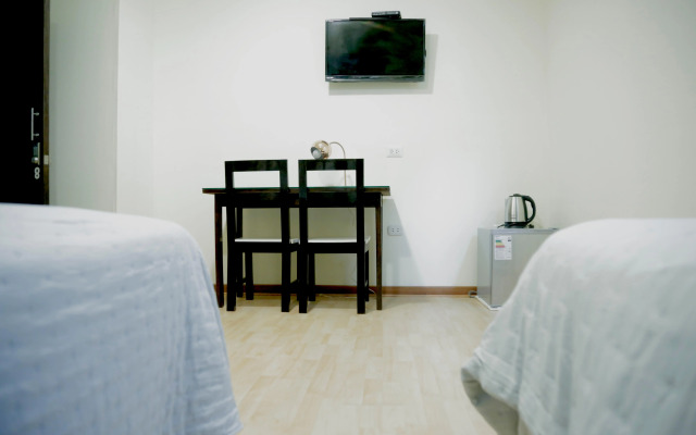 Miraflores Rooms
