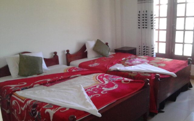 Thilina Hotel by Explorer Trails