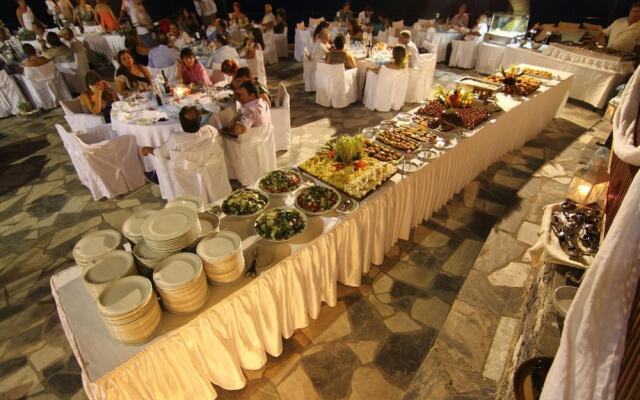 Mytilana Village Hotel