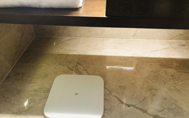 Huzhou Junchen Rezen Hotel