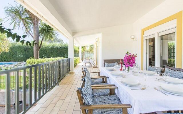 Villa Isabel (AL) in Corroios