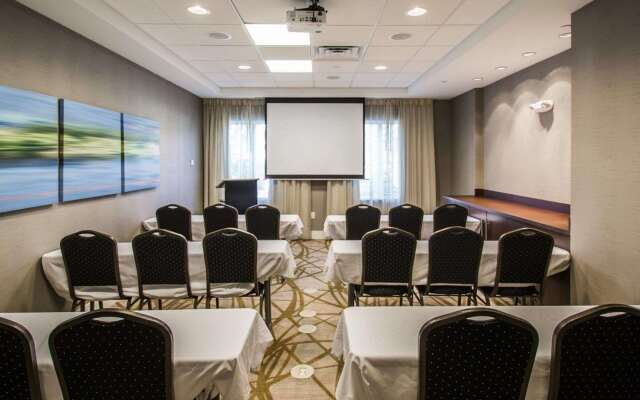 Comfort Suites Miami Airport North