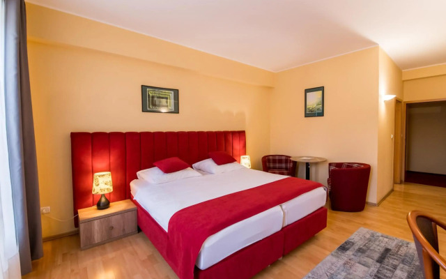 Perla Hotel
