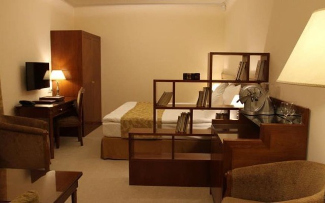 Weiler Hotel