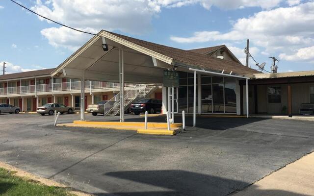 Thunderbird Motel Hillsboro