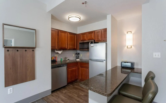 Staybridge Suites West Seneca by IHG