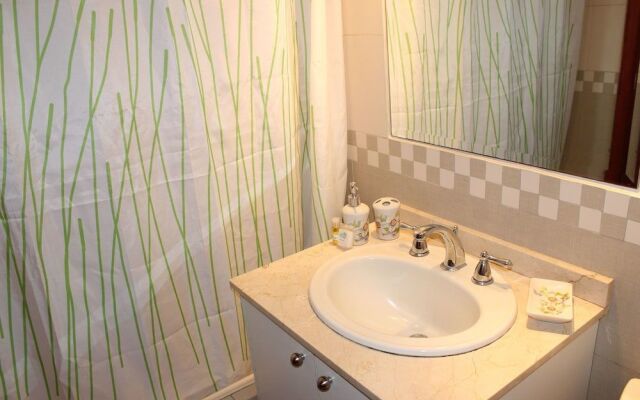 Homevoyage Suites