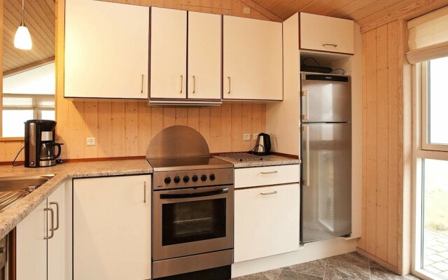 Spacious Holiday Home at Rodby With Whirlpool