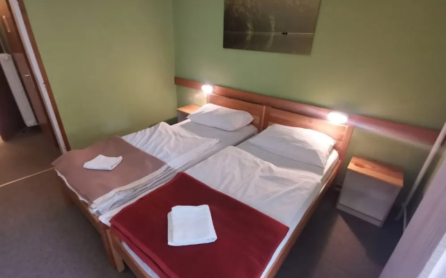 Hostel pod Voglom