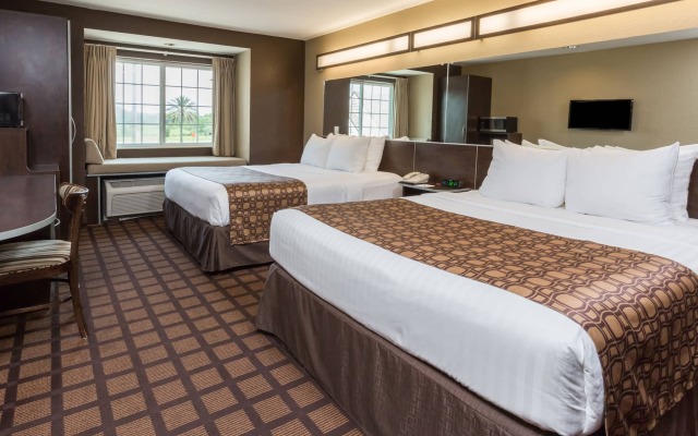 Microtel Inn & Suites by Wyndham Jacksonville Airport
