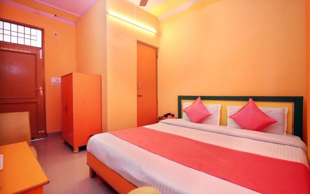 OYO 9038 Hotel Comfort