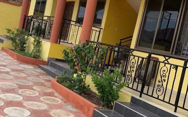 Lovely Apartment Bargain Rate, Accra, Ghana