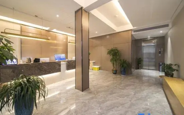 Shangyun Hotel (Changsha Xiangya Affiliated Sanliugouyu Subway Station)