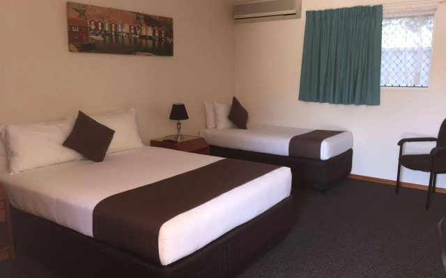 Aspley Carsel Motor Inn