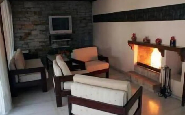 Zina Hotel Apartments