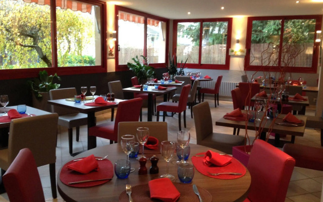 Logis Hôtel La Terrasse Fleurie