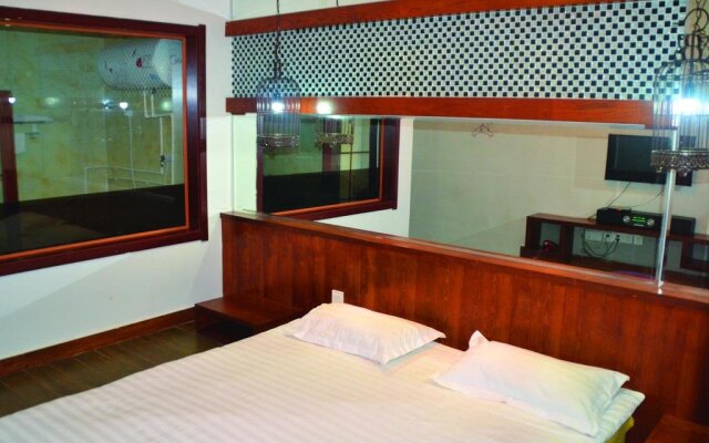 Moli Hotel