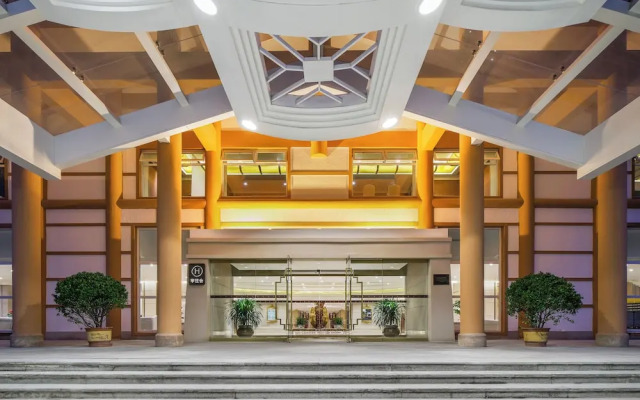 Steigenberger Jiuzhai Valley