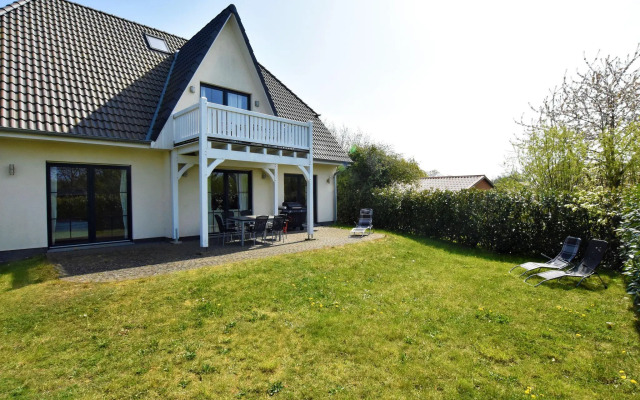 Holiday Flat in Bastorf With Garden