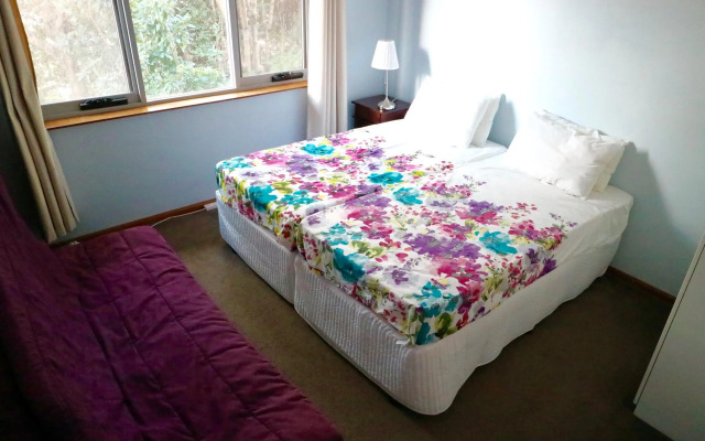 Sydney airport Forest Rd Casual Stay