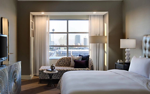 Renaissance Las Vegas Hotel