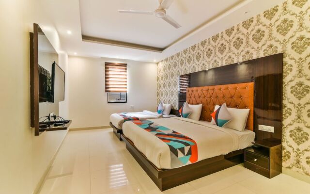 Hotel Iconic Suites, New Delhi
