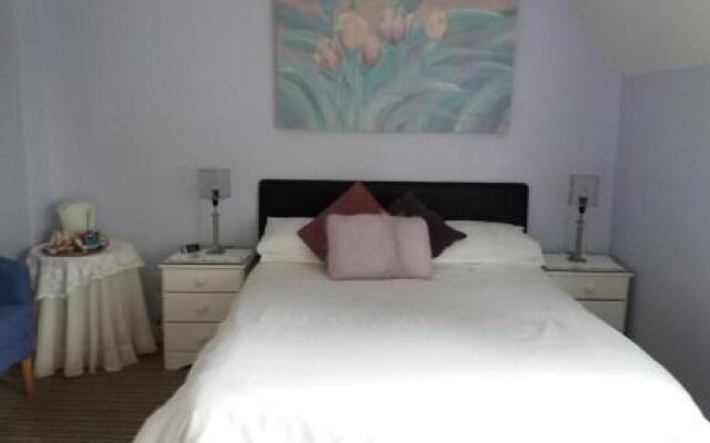 Trough Ivy House B&B