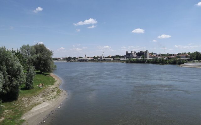 Apartments Osijek By The River