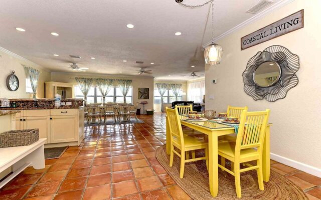 Sunset Point Apartment 4