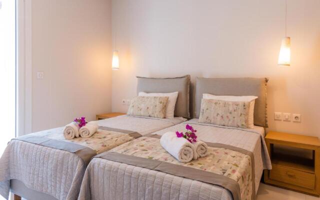 Villa Yaisemi by MediterraneanVillas