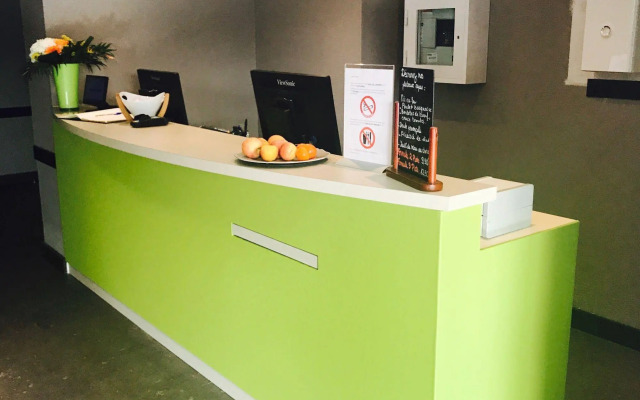 Greet Hotel Bordeaux Floirac Arena