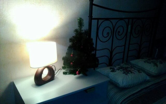 Philisa Na Dybenko 24/1