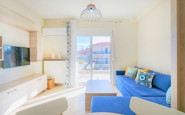Neos Marmaras Family Suite