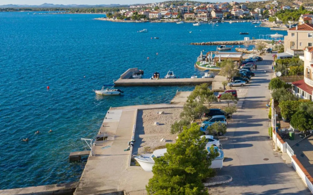 Apartment Brodarica 4194d