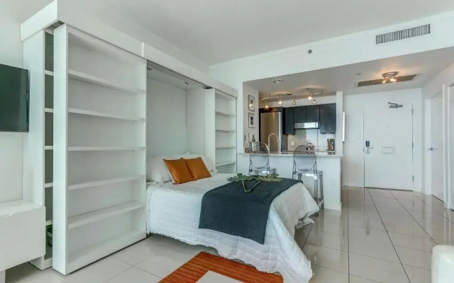 iCoconutGrove Vacation Rentals
