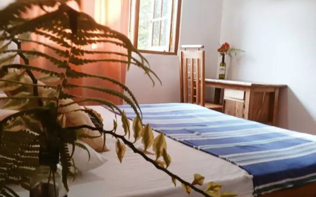 Charming 2-bed Apartment in Weligama