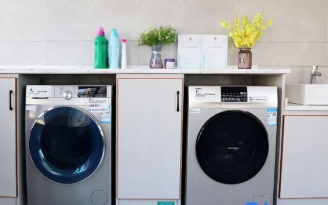 KunLunLeJu Jingxuan Hotel (Zhengzhou South China City Jinyi City)