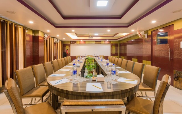 Siddhartha Hotel New Anand