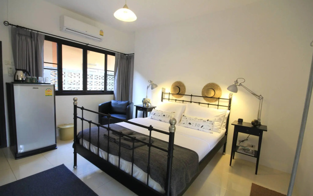 Seascape Resort Baan Krood – Guest Rooms – Bang Saphan