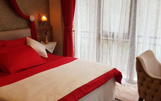 Hanedan Suit Hotel