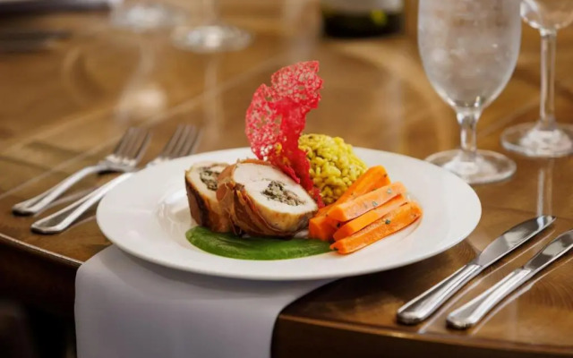 Courtyard Prince George