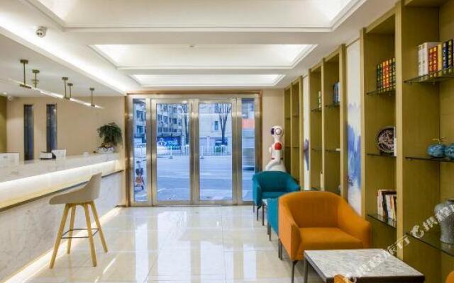 Nanjing Chunchangzai Business Express Hotel